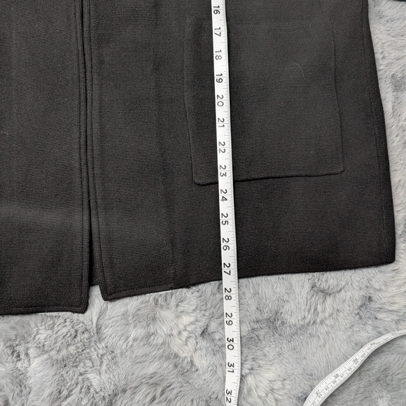 NWT Quince Women's Black Blazer 100% Organic Cotton - Picture 8 of 8